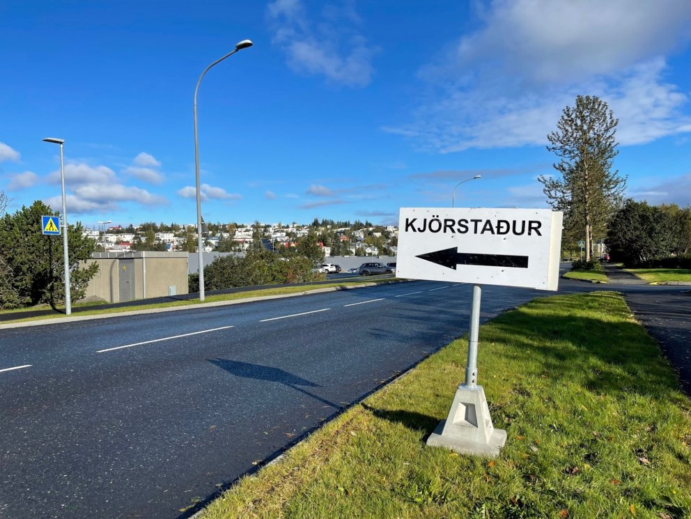 Kosið er til sveitarstjórna 16.maí næstkomandi.