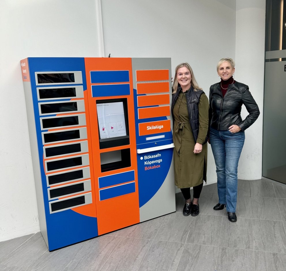 Lísa Z. Valdimarsdóttir, forstöðumaður Bókasafns Kópavogs og Soffía Karlsdóttir forstöðumaður menni&hellip;