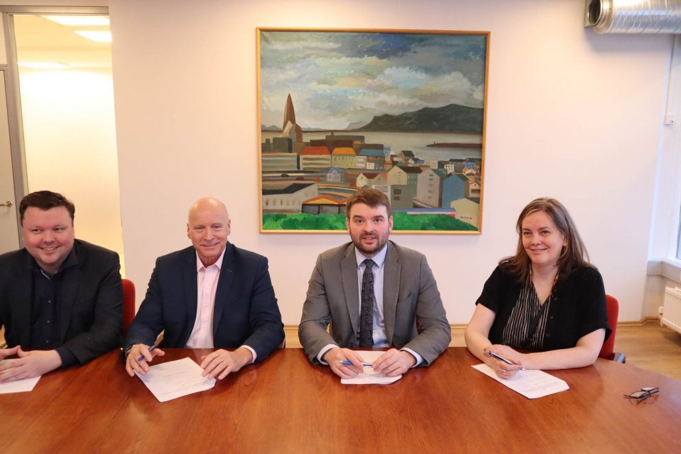 Birkir Jón Jónsson, formaður bæjarráðs Kópavogs, Aðalsteinn Sigfússon, félagsmálastjóri Kópavogs, Á&hellip;