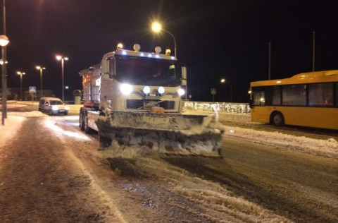 Snjómokstur í Kópavogi í desember 2014.