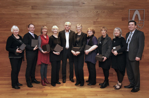 Frá vinstri: Stella Gunnarsdóttir, Össur Geirsson, Helga Einarsdóttir, Hjördís Jónsdóttir, Þórður C&hellip;