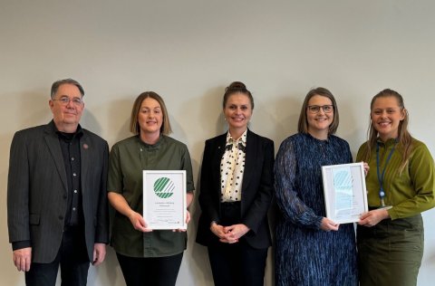 Hörður Svavarsson, Heiðdís Hauksdóttir, Ásdís Kristjánsdóttir, Agnes Gústafsdóttir og Ester Alda Hr&hellip;