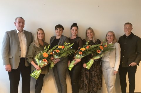 Mynd frá vinstri: Helgi Magnússon, Tinna Rós Finnbogadóttir, félagsmiðstöðvum eldri borgara, Jasmin&hellip;