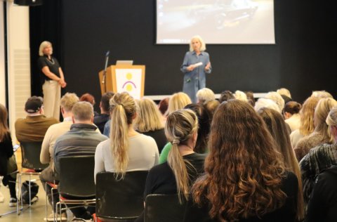 Kennarar elsta stigs, íþróttakennarar og list- og verkgreinakennarar í Álfhólsskóla - Hjalla á menn&hellip;