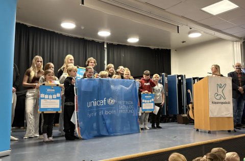 Kópavogsskóli fær viðurkenningu UNICEF.