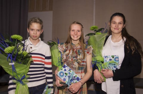 Guðmundur Ólason, Unnur Hlíf Rúnarsdóttir og Ada Kozika verðlaunahafar í ljóðakeppni grunnskóla Kóp&hellip;