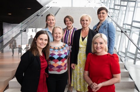 Á myndinni eru frá vinstri: Katrín Jakobsdóttir forsætisráðherra, Aino Freyja Järvelä forstöðumaður&hellip;