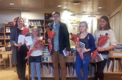 Frá vinstri: Una Margrét Reynisdóttir frá Austurbæjarskóla; Bjarni Daníel Þorvaldsson frá Lindaskól&hellip;
