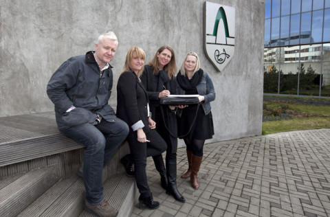Hjálmar Hjálmarsson, Karen E. Halldórsdóttir, Hrönn Marinósdóttir og Una Björg Einarsdóttir við und&hellip;
